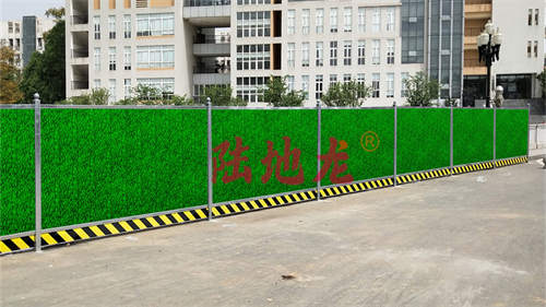 学校周边的施工围挡除了安全还需要考虑什么(图1) 学校周边的施工围挡除了安全还需要考虑什么(图1)